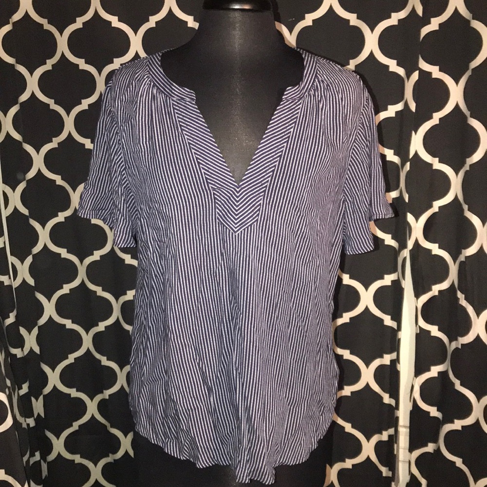 Old navy tunic like strip shirt